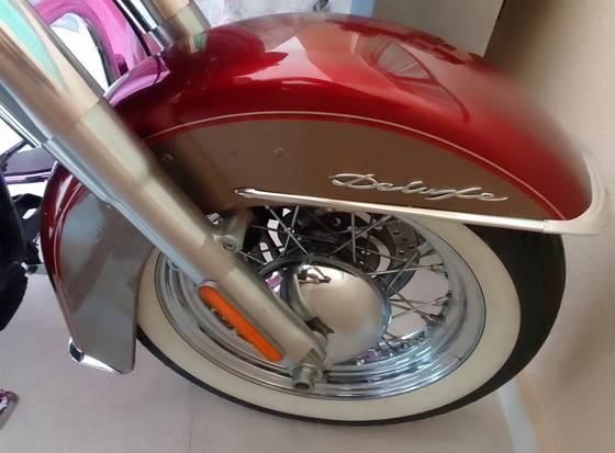 HARLEY-DAVIDSON SOFTAIL DELUXE HARLEY-DAVIDSON SOFTAIL DELUXE